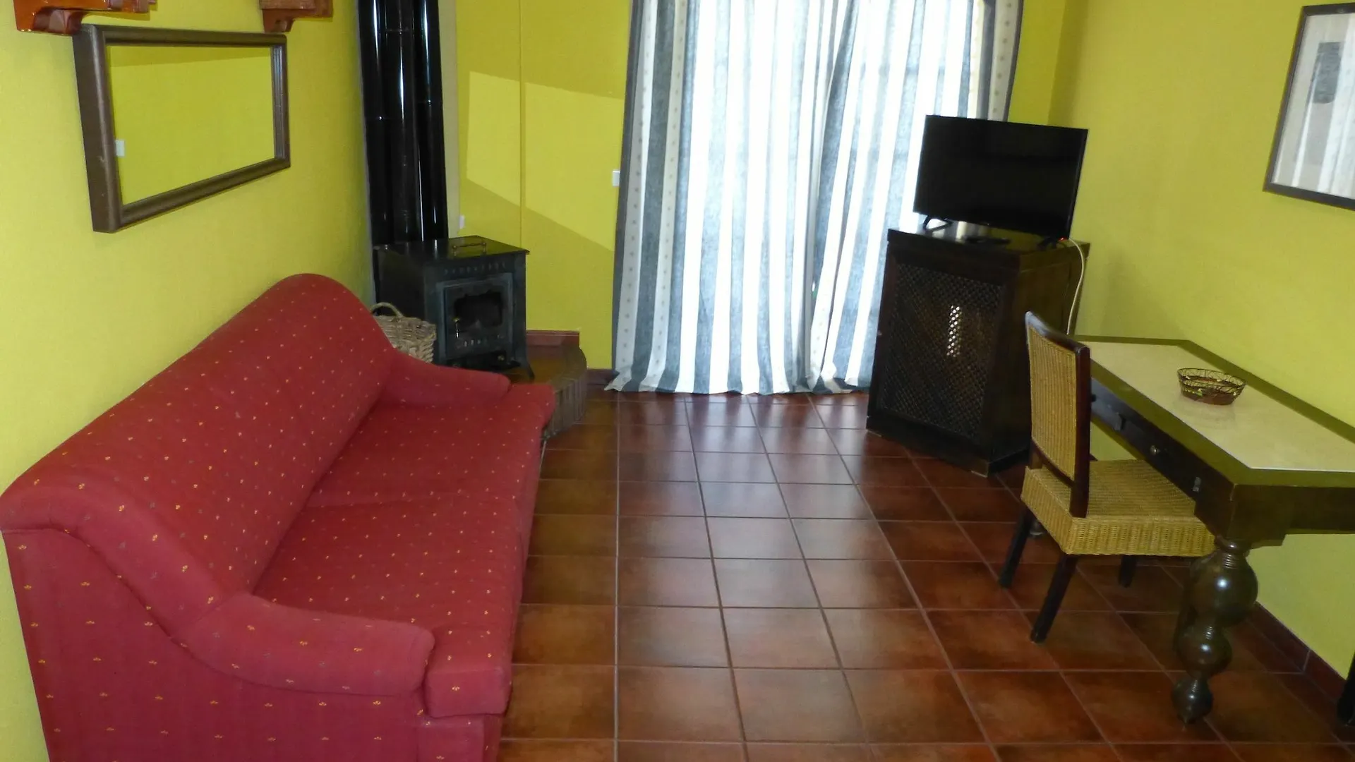 Apartamentos Self Catering 빌라플로르